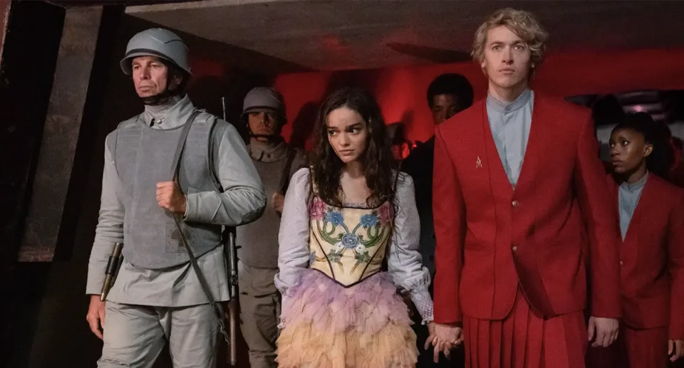 Голодные игры: Баллада о змеях и певчих птицах (2023)